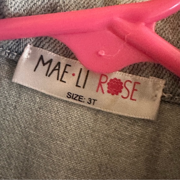 Mae Li Rose 
Light Jean Rhinestone Vest size 3T - Picture 3 of 5